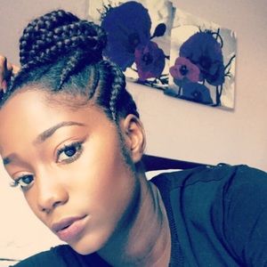 Meet your Posher, Kimaly